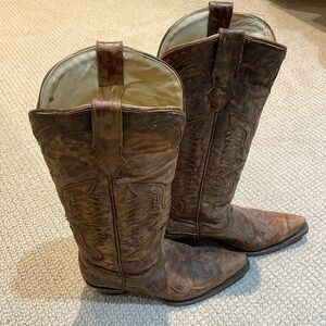 Corral tan cowboy boots